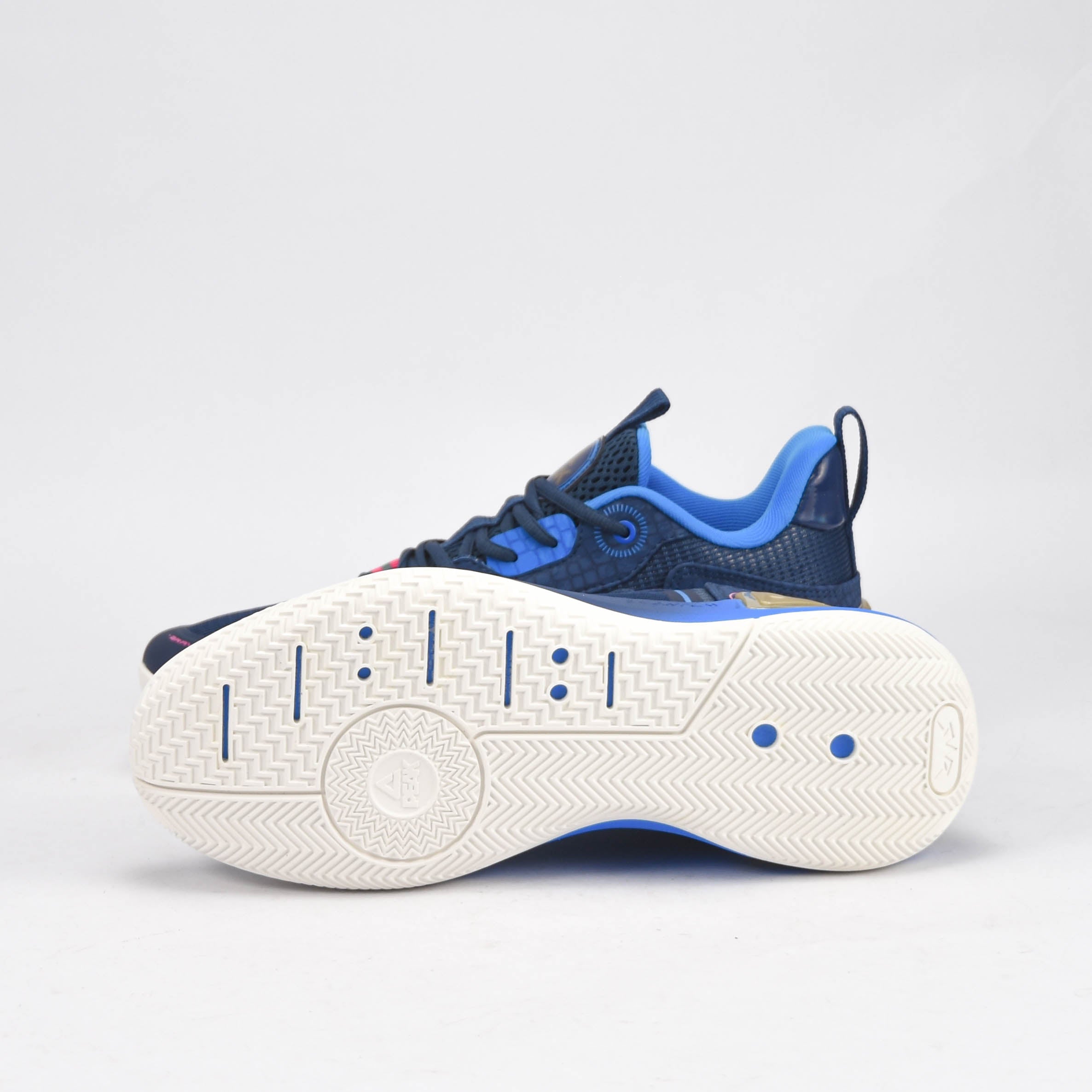 PEAK SHOES DA410027-001B