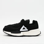 PEAK FOOTWEAR