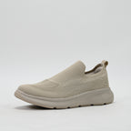 PEAK FOOTWEAR