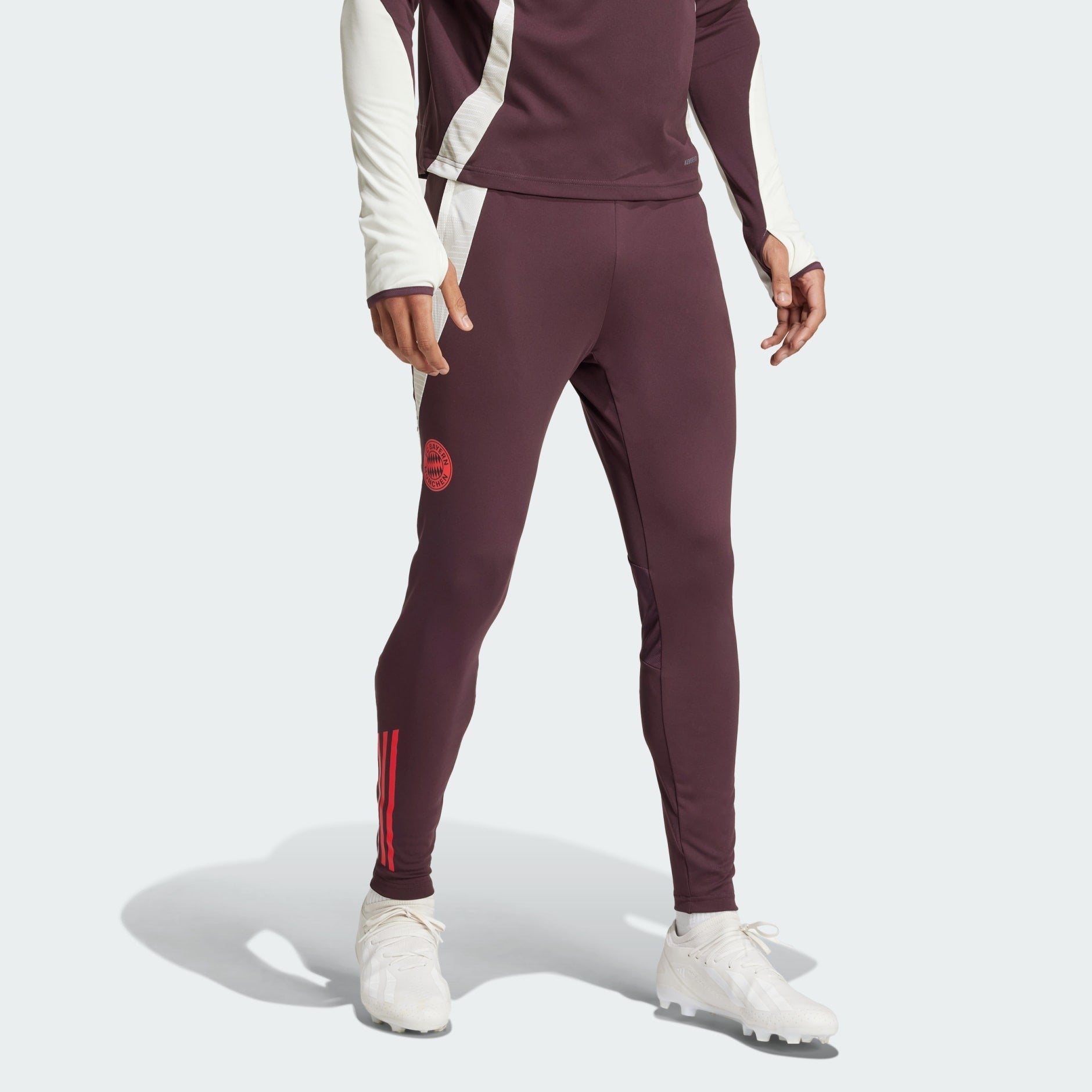 Pantalon d'entraînement FC Bayern Tiro 24 Adidas IS9939