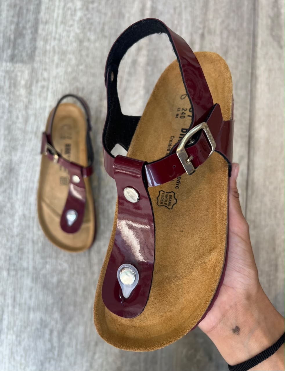 KAIRO BORDEAUX VERNIS