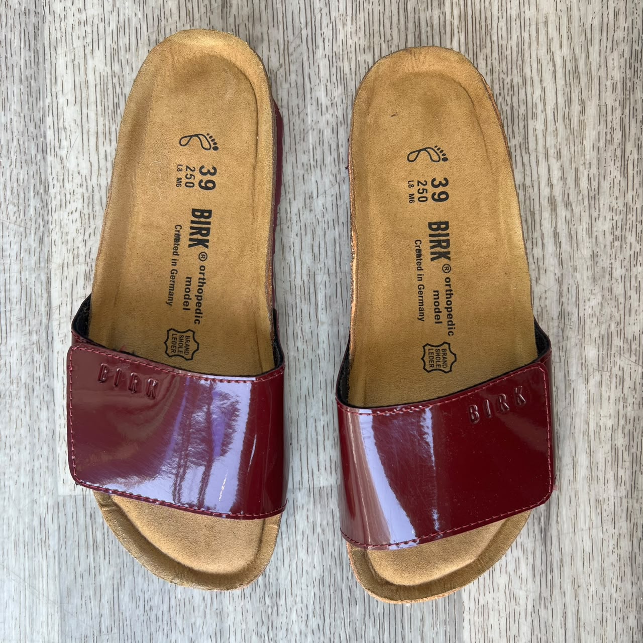 OSAKA BORDEAUX VERNIS FEMME