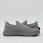 PEAK FOOTWEAR
