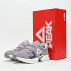 PEAK FOOTWEAR