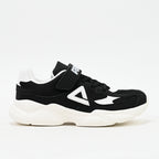 PEAK FOOTWEAR