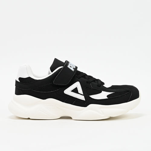 PEAK FOOTWEAR