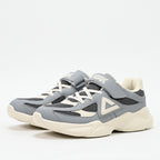 PEAK FOOTWEAR