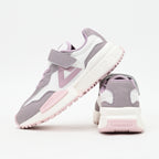 PEAK FOOTWEAR