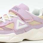 PEAK FOOTWEAR