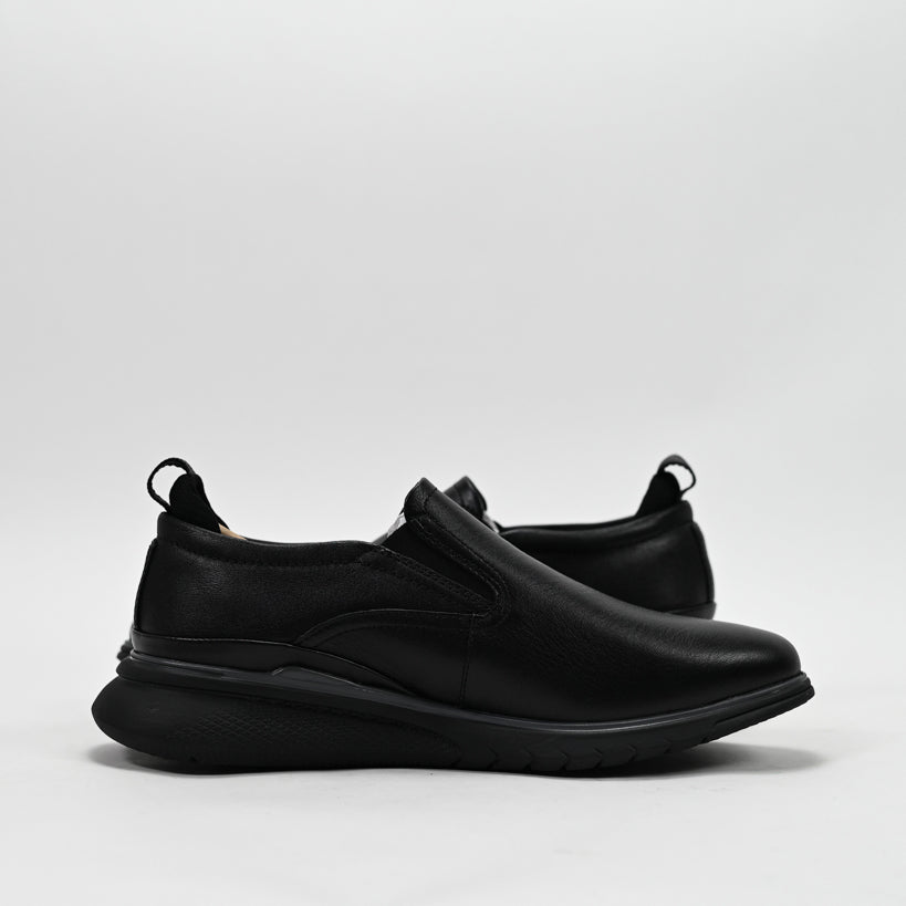 HUSH PUPPIES FOOTWEAR