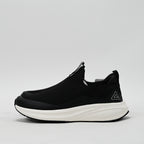 PEAK FOOTWEAR