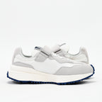 PEAK FOOTWEAR