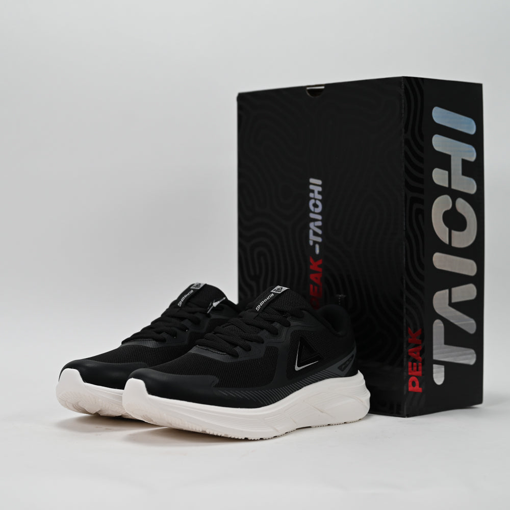PEAK FOOTWEAR