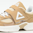 PEAK FOOTWEAR