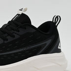 PEAK FOOTWEAR