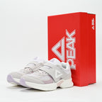 PEAK FOOTWEAR