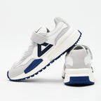 PEAK FOOTWEAR
