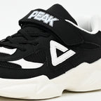 PEAK FOOTWEAR