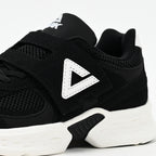 PEAK FOOTWEAR
