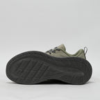 PEAK FOOTWEAR