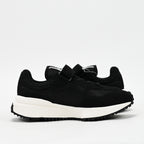 PEAK FOOTWEAR