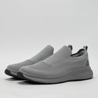 PEAK FOOTWEAR