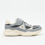 PEAK FOOTWEAR
