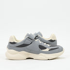 PEAK FOOTWEAR