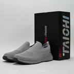 PEAK FOOTWEAR