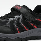 PEAK FOOTWEAR
