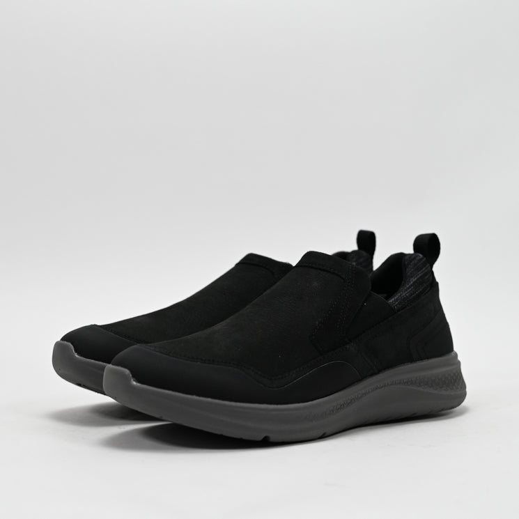 HUSH PUPPIES FOOTWEAR